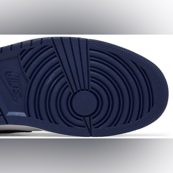 Air Jordan 1 Retro High OG size 8.5 Woman’s 6 Men’s DS New With Box - Picture 6 of 13